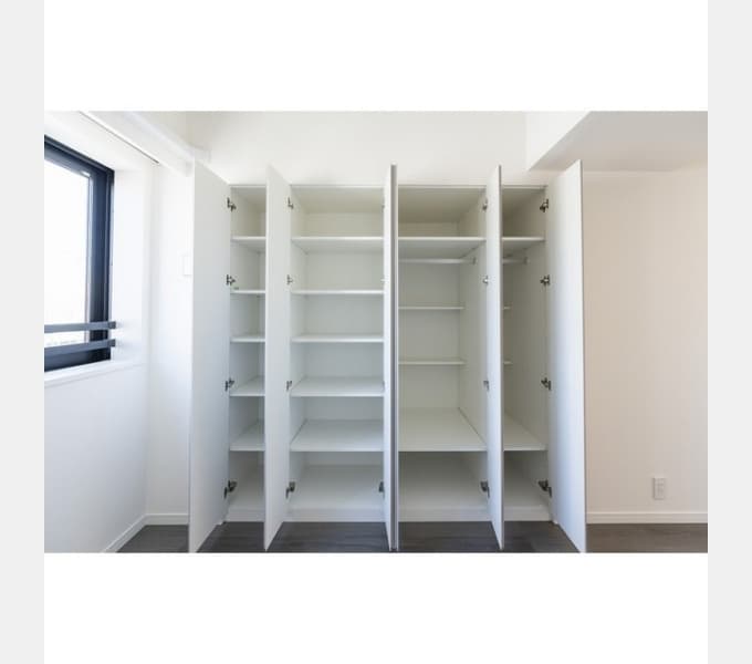 Room image 8