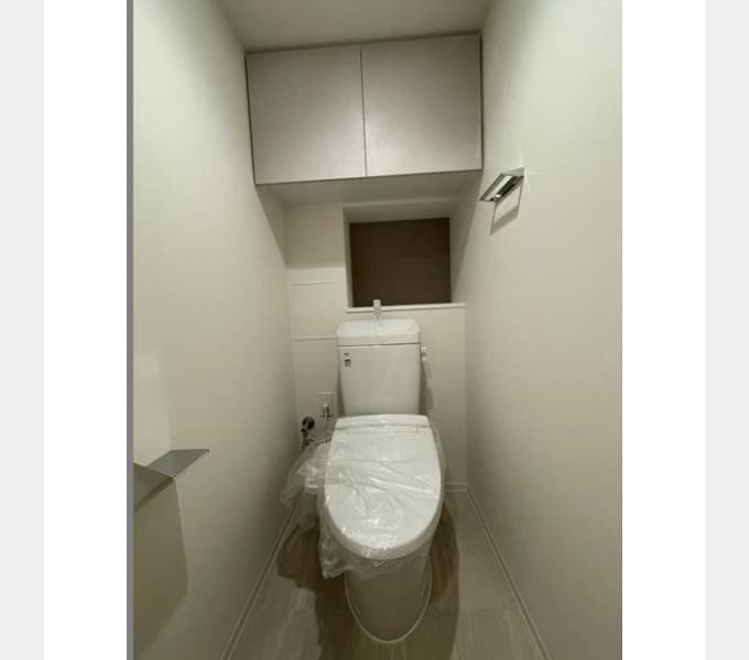 Room image 8