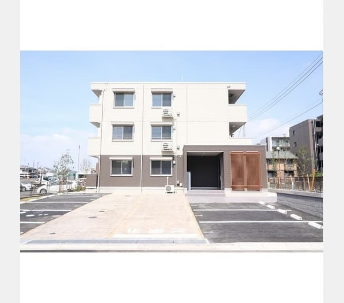 Main exterior of patio robre