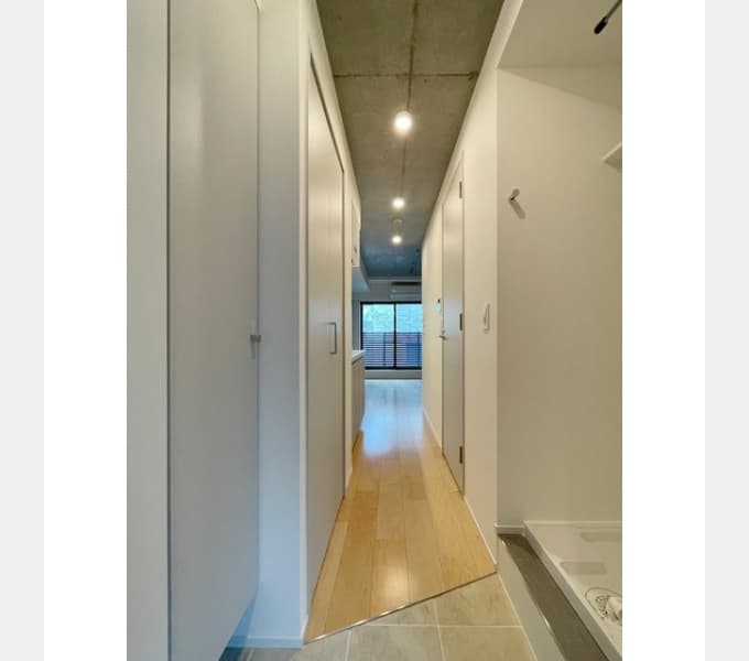 Room image 10