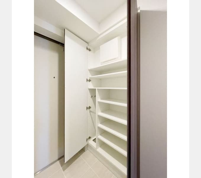 Room image 13