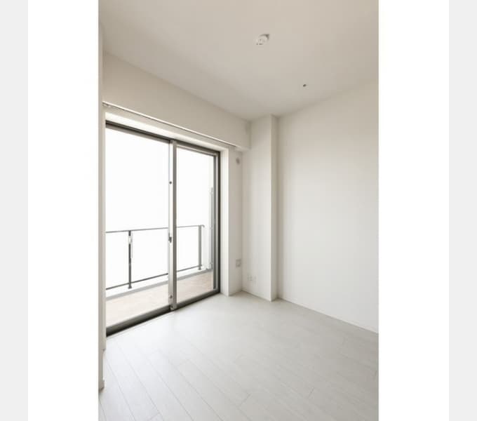 Room image 16