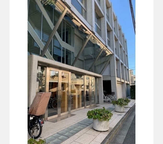Main exterior of Motosumiyoshi Art Flats