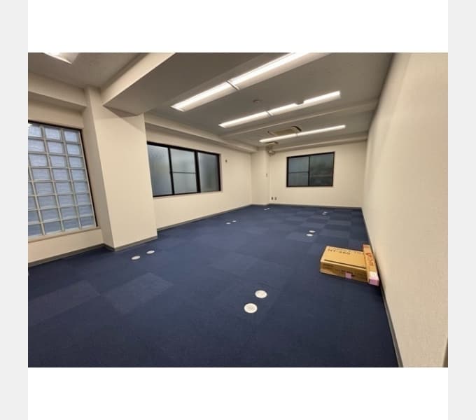 Room image 12