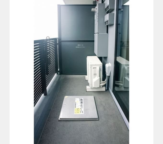 Room image 10