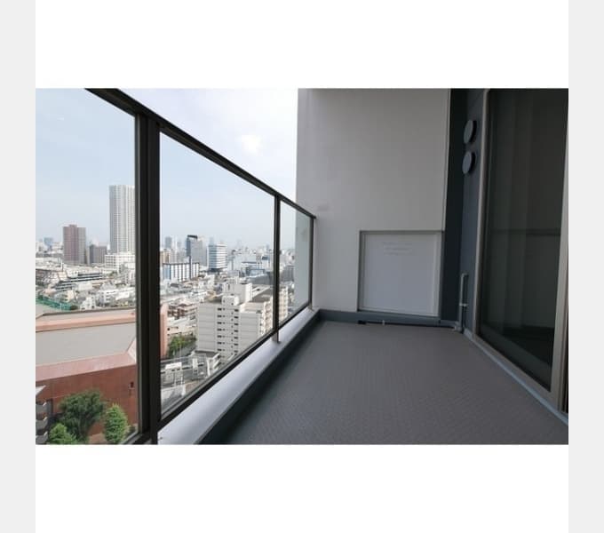 Room image 11