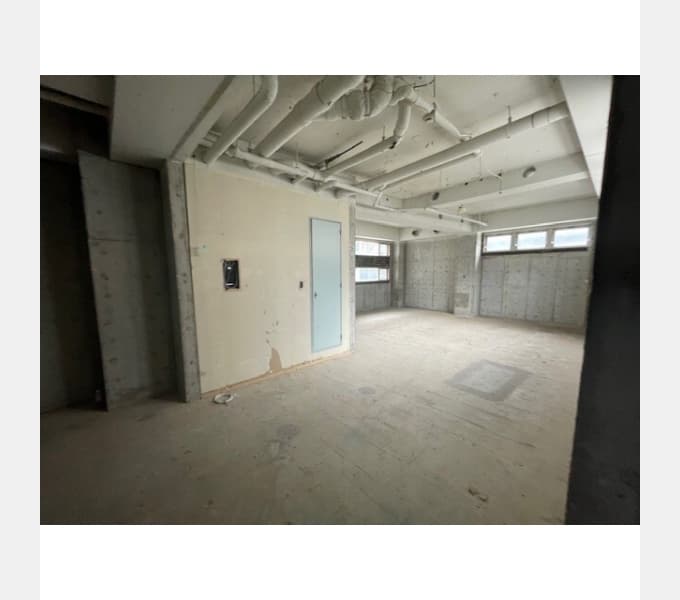 Room image 12