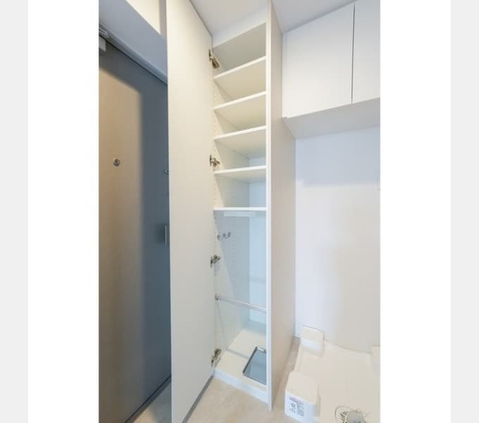 Room image 13