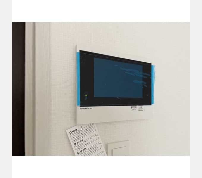 Room image 11