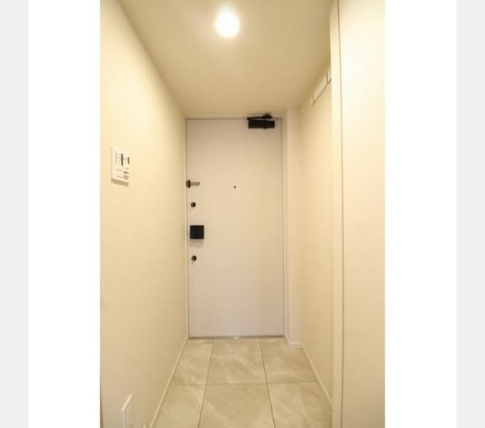 Room image 11