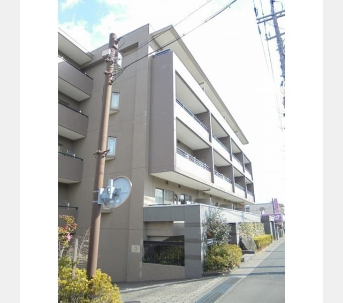 Main exterior of Fursa Miyazakidai