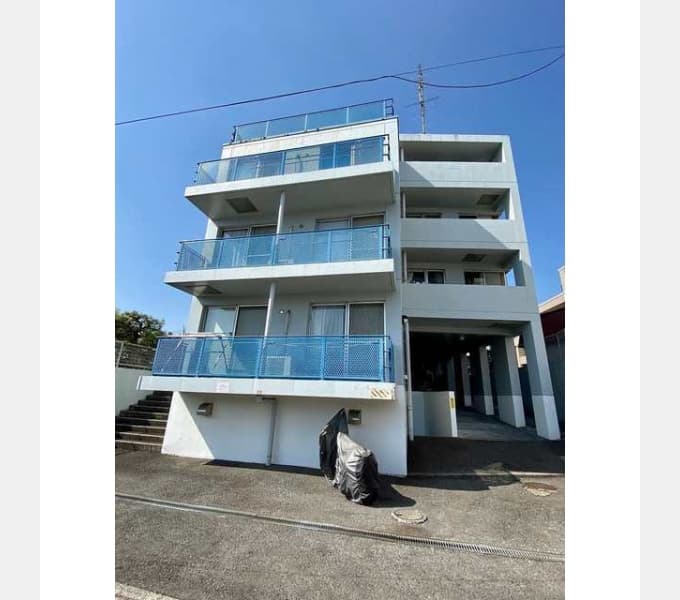 Main exterior of Amenity Takashimadai I