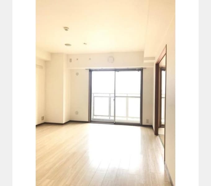 Room image 13