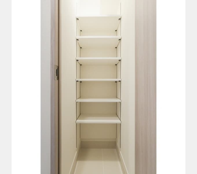 Room image 14
