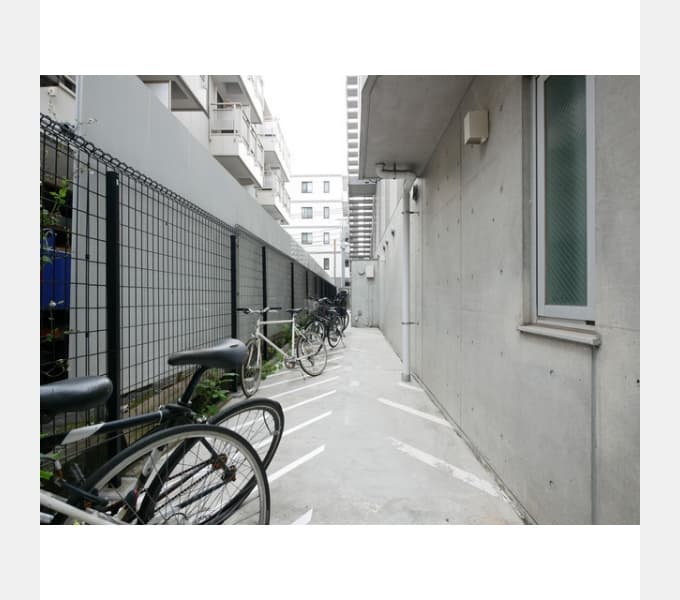 Room image 11