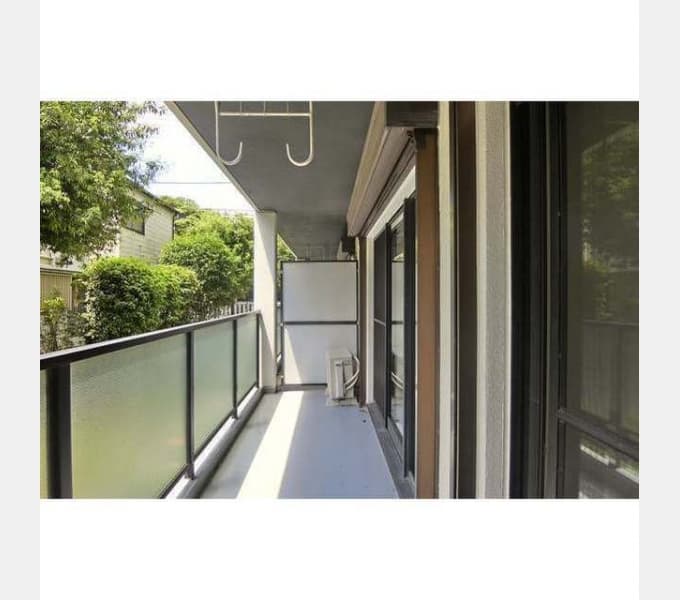 Room image 13