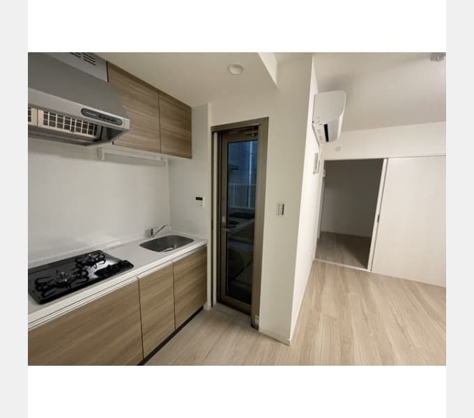Room image 14