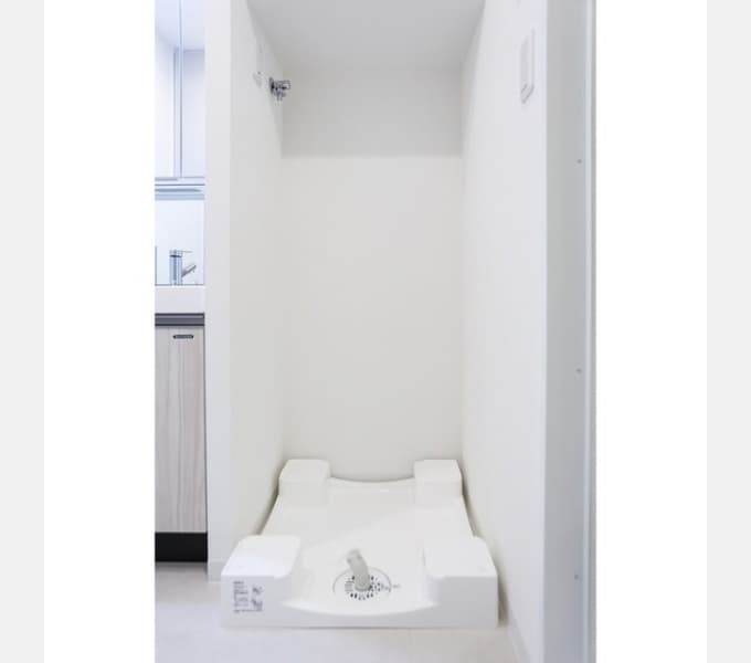 Room image 13