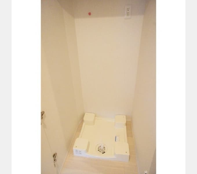 Room image 13