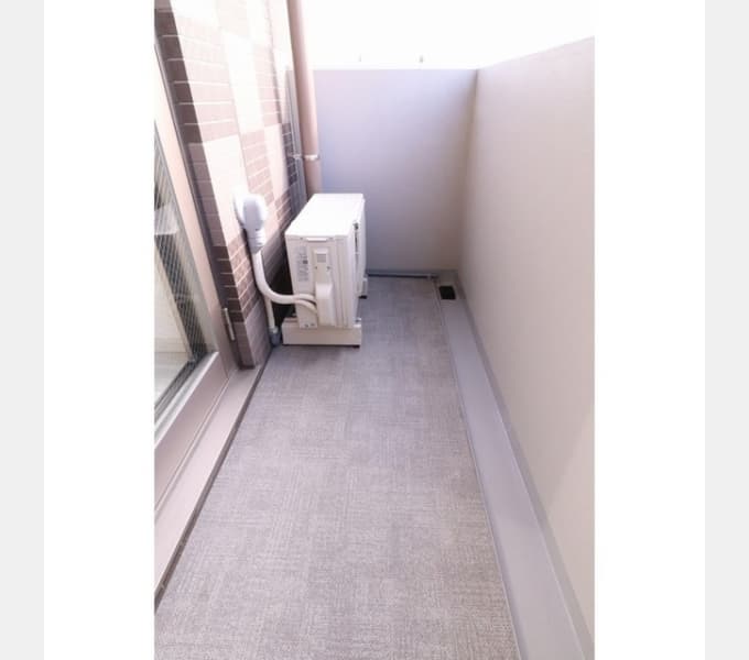 Room image 10