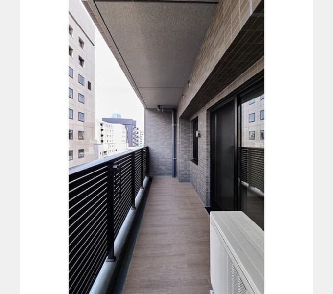 Room image 11