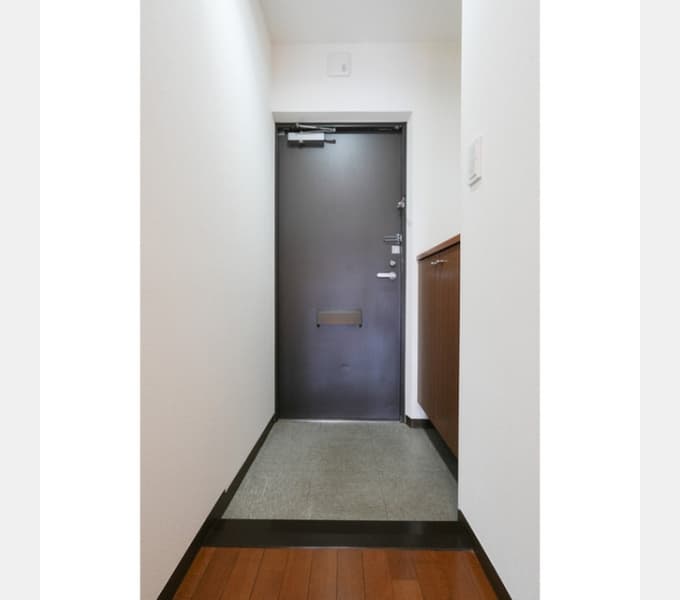 Room image 16