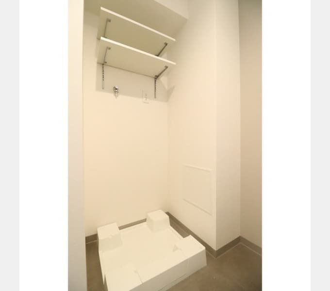 Room image 13
