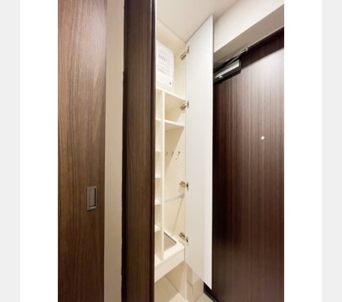 Room image 13
