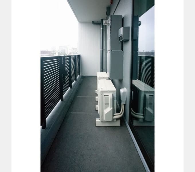 Room image 10