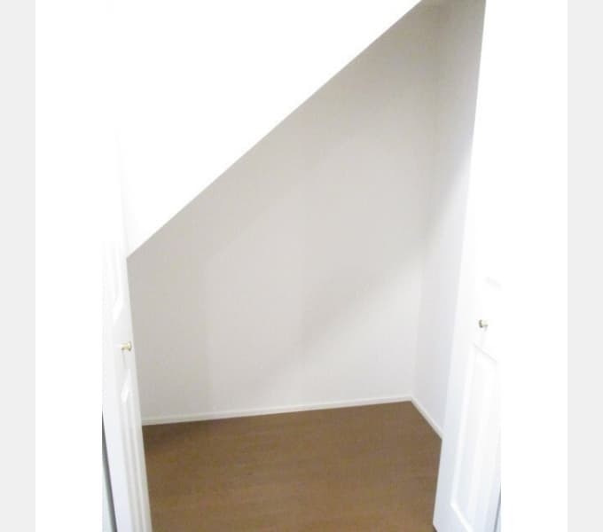 Room image 14