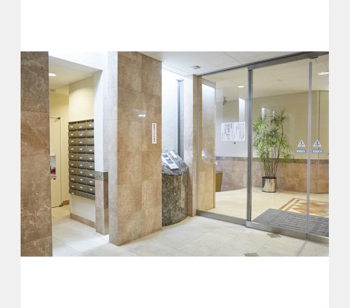 Room image 11
