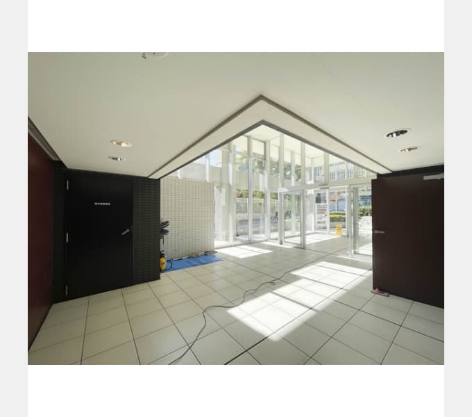 Room image 14