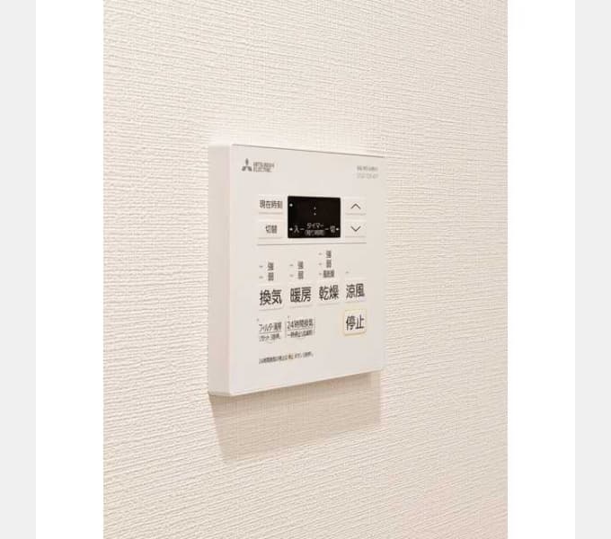 Room image 13