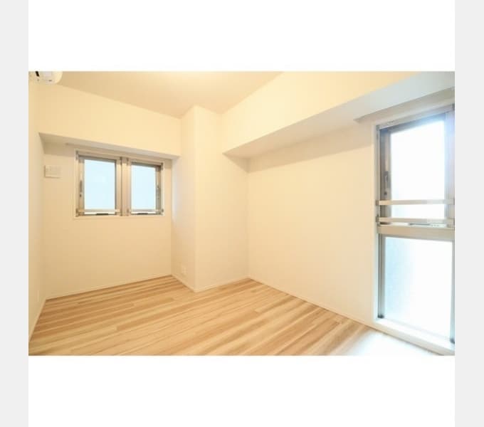 Room image 14