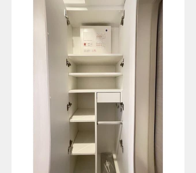 Room image 11