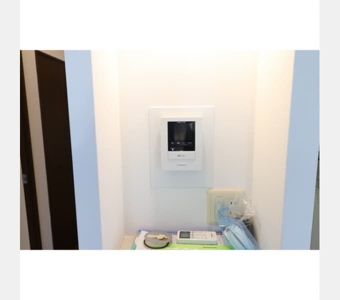 Room image 16