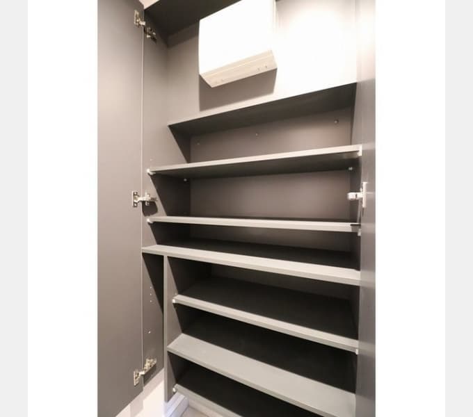 Room image 13