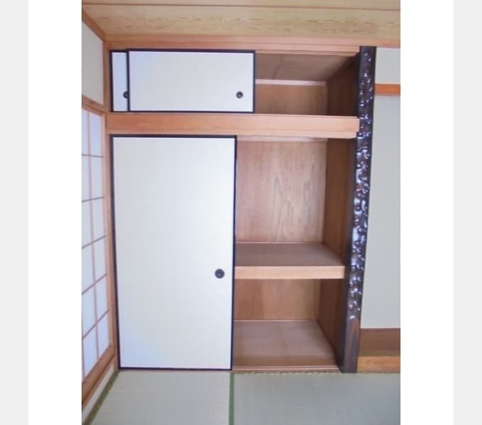 Room image 15