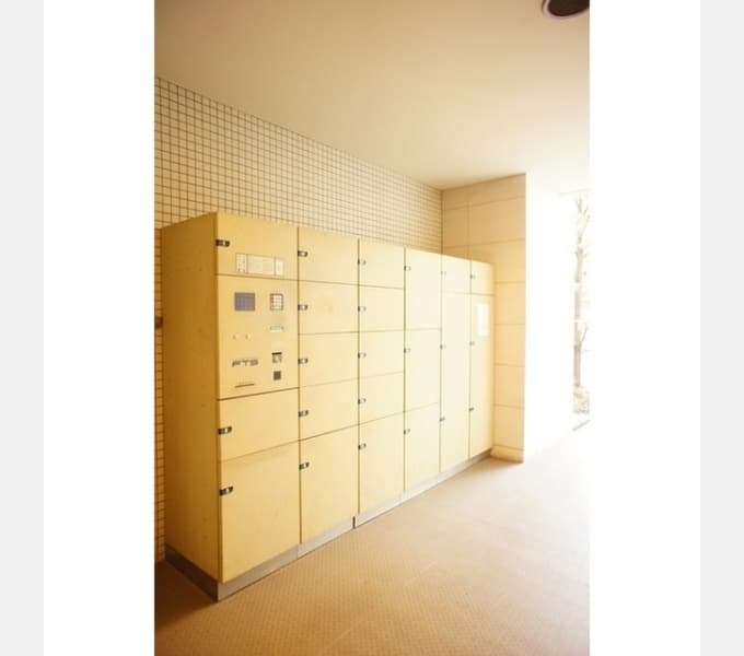 Room image 10