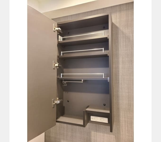 Room image 13