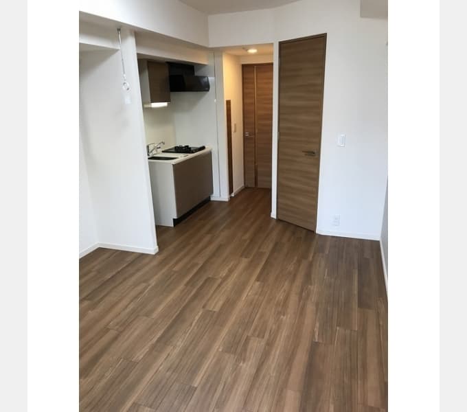 Room image 8