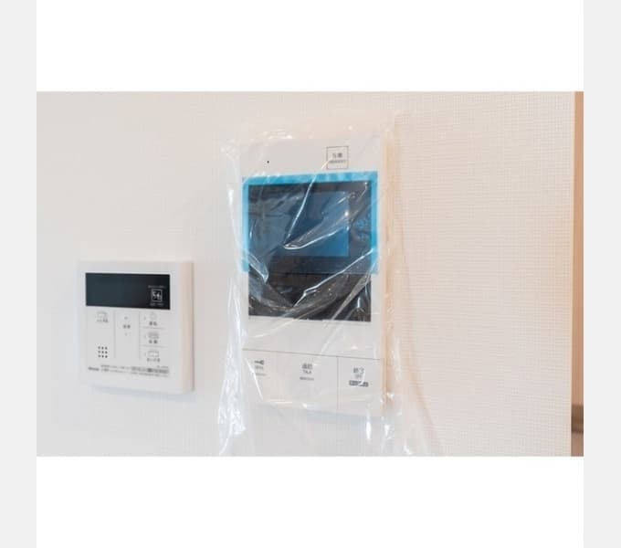 Room image 11