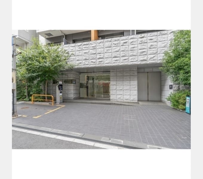 Room image 12