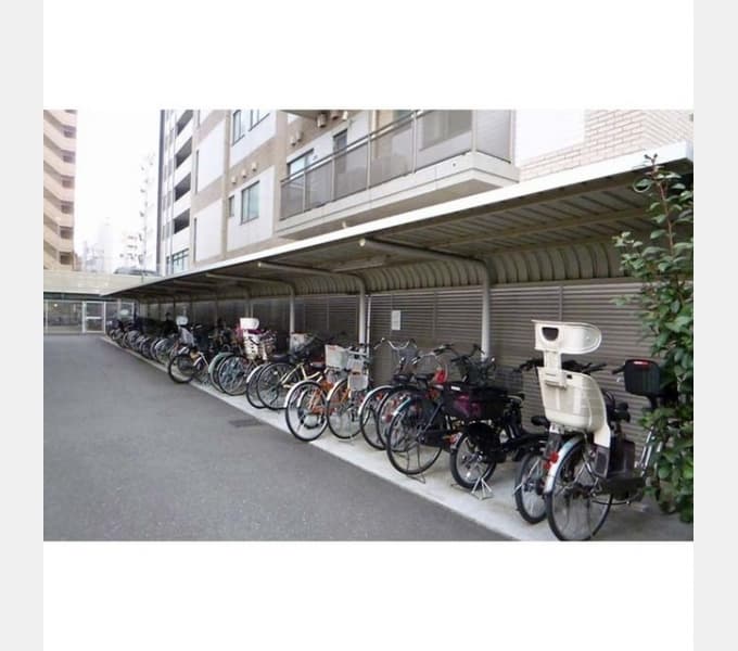 Room image 13