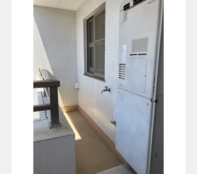 Room image 14