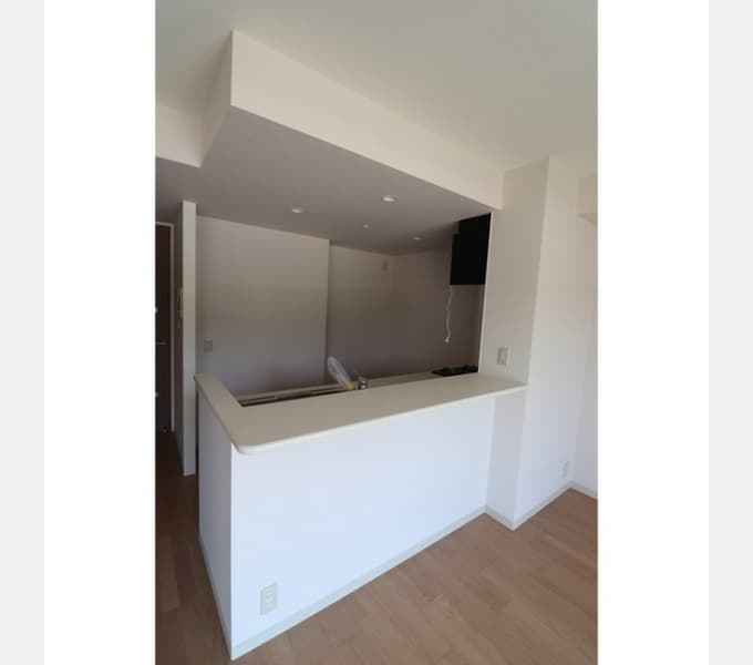 Room image 12