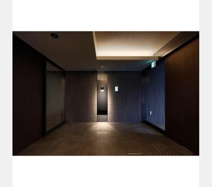 Room image 15