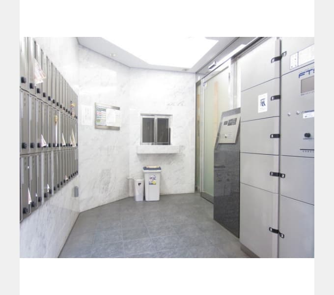 Room image 13