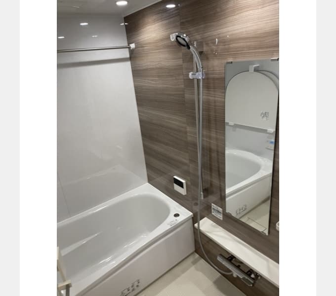 Room image 13