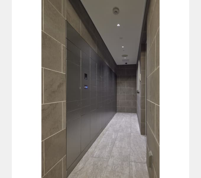 Room image 11